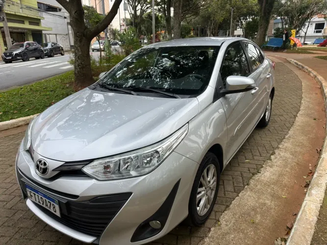 Toyota Yaris XL Sedan 1.5 Flex 16V 4P Aut. 2019