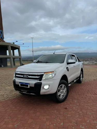 Ford Ranger XLT 2.5 16V 4X2 CD Flex 2014
