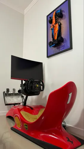 Cockpit Adhemar Cabral + Thrustmaster T300RS