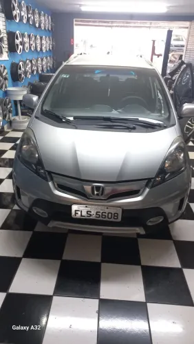 Honda Fit Twist 1.5 Flex 16V 5P Aut. 2014