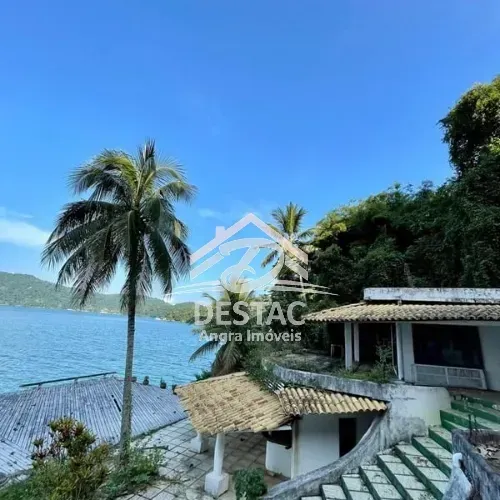 Casa na Ilha do Brandao em Angra dos Reis com 05 suites - 11.000m²