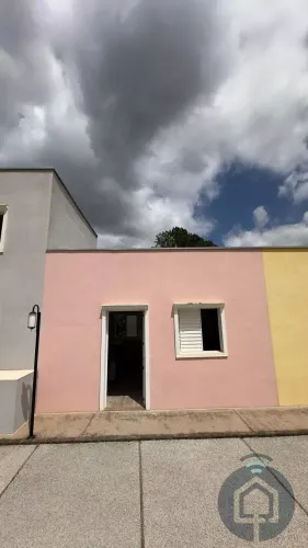 Kitnet com 1 Dormitório e Vaga de Garagem no Saboó!