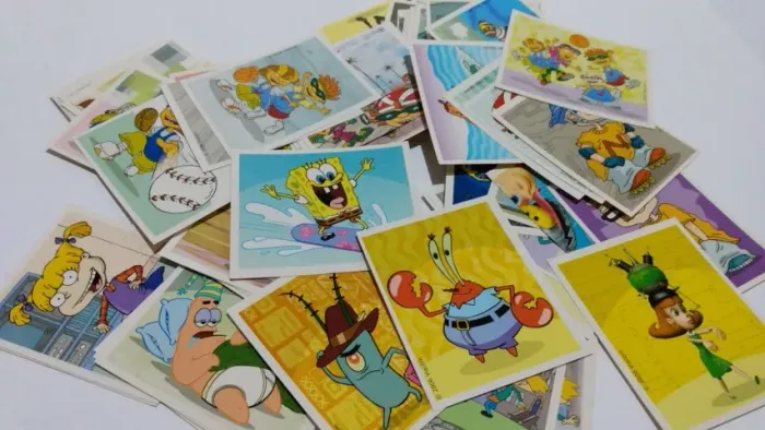 Lote de figurinhas Nickedodeon rugrats e outros