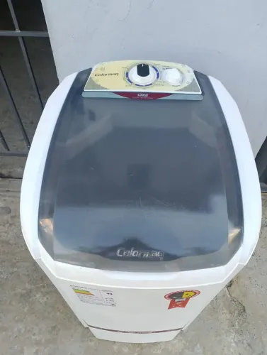 Vendo tanquinho Colormaq 13k conservado 6 meses de garantia