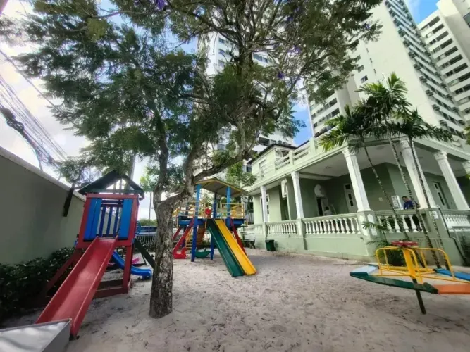 Apartamento para venda possui 58 metros quadrados com 2 quartos em Sancho - Recife