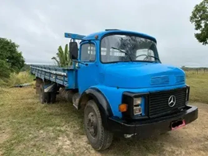 Caminhão Mercedez Benz 1113 Boiadeiro