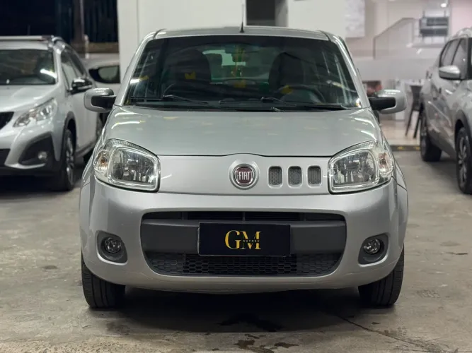 Fiat Uno Vivace/rua 1.0 EVO Fire Flex 8V 5P 2012