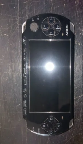 PSP 3000 com jogos UMD's