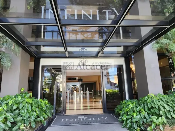 EXCELENTE CONJUNTO COMERCIAL NO INFINITY PRIME OFFICES!