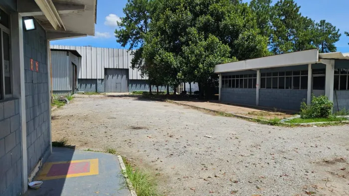 Galpãa Industrial Locação Rodovia Geraldo Scavone Jacarei,SP.