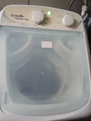 Máquina de lavar roupas - 6kg