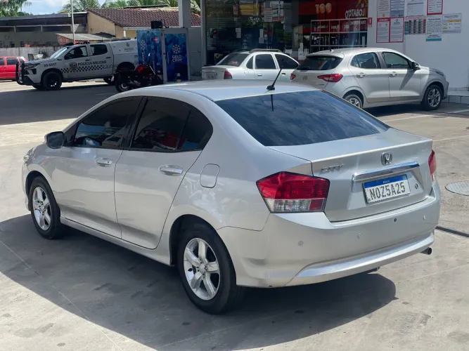 Honda City Sedan LX 1.5 Flex 16V 4P Aut. 2012
