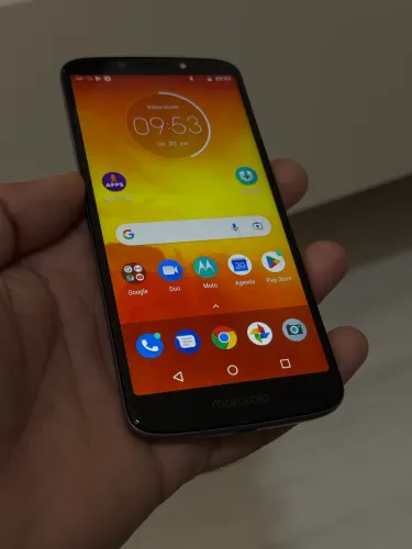 Moto E5