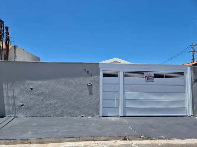 Casa à Venda - Jardim Planalto, Marília