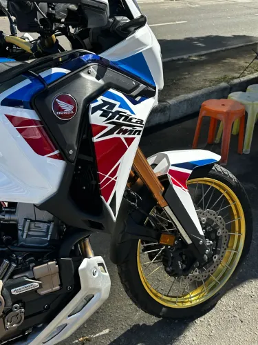 HONDA / CRF 1 100L AFRICA TWIN ADV. SPORTS ES DCT