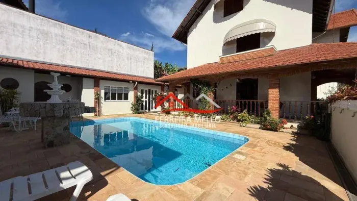 Sobrado com 3 dormitórios à venda, 405 m² por R$ 2.600.000,00 - Nova Caieiras - Caieiras/S