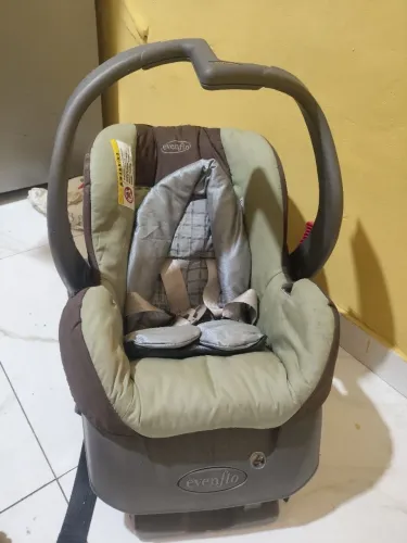 Cadeirinha infantil