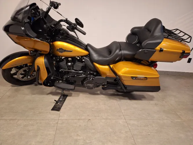 ROAD GLIDE LIMITED 2023