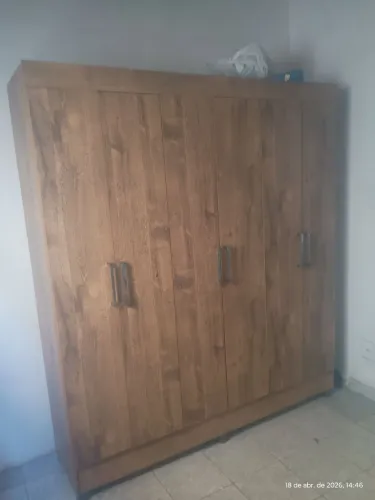 Guarda roupa de casal