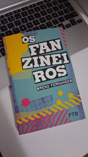 Livro Paradidático Os Fanzineiros