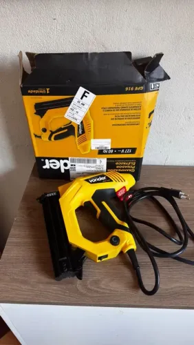 Grampeador e pinador elétrico Vonder GPE 916<br>R$ 350,00
