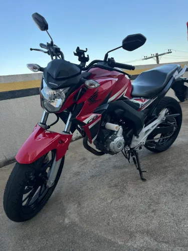 Honda Twister 250 2018 - 29.000km - R$ 15.900