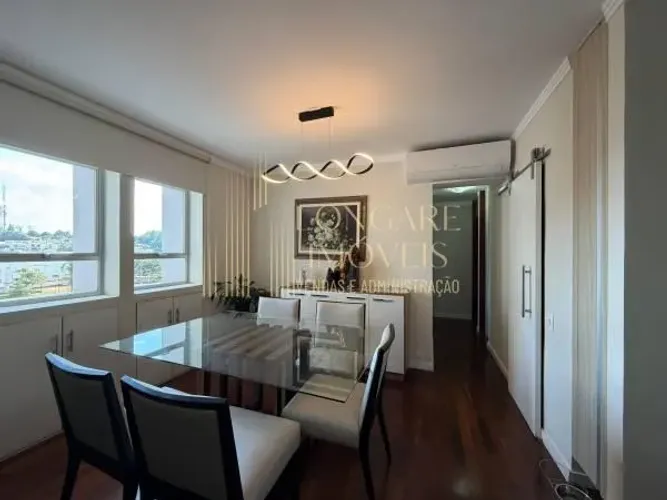 COND. PLACE VENDOME - 2 DORMS - 1 BANHEIRO - 1 LAVABO - 1 VAGA - AR COND