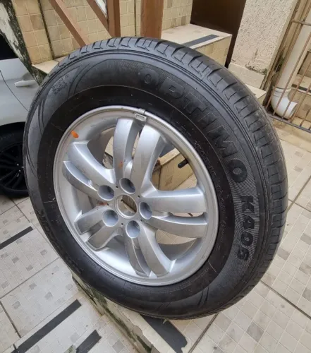 Vendo Roda Aro R16 Cinco Furos