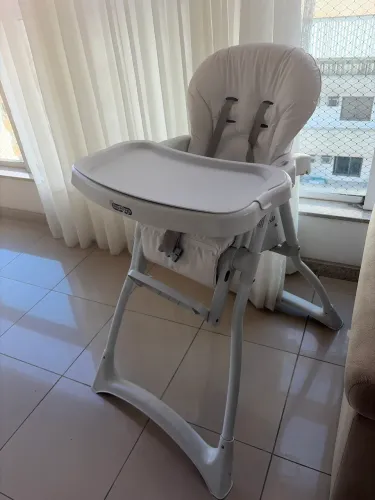 Cadeira de alimentação merenda
