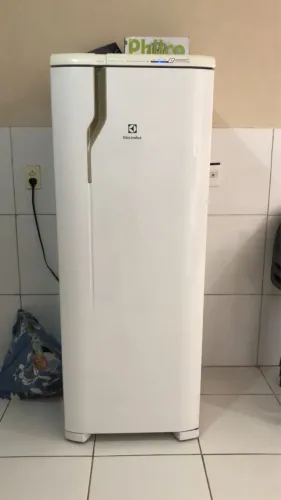 geladeira pra vender urgente em Natal motivo mudança