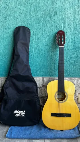 Violão Trigger conservado + capa e palhetas