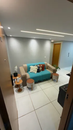 Vendo/troco apartamento reformado e mobiliado (repasso financiamento também)