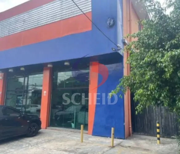 Prédio Comercial para Venda na Frente ao Autódromo de Interlagos