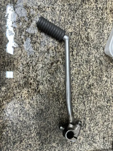 Pedal de partida da CB 400