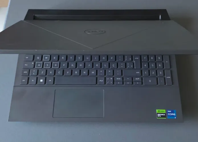 Dell G15 5530 Gamer