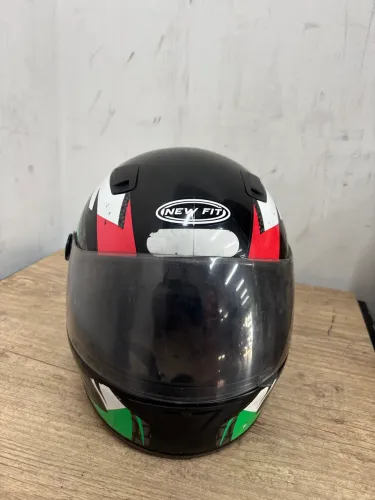capacete fechado