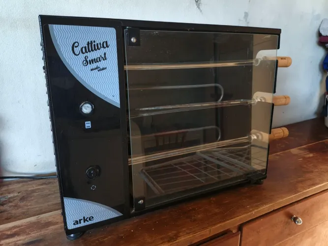 Churrasqueira elétrica 540,00 parcela nos cartões