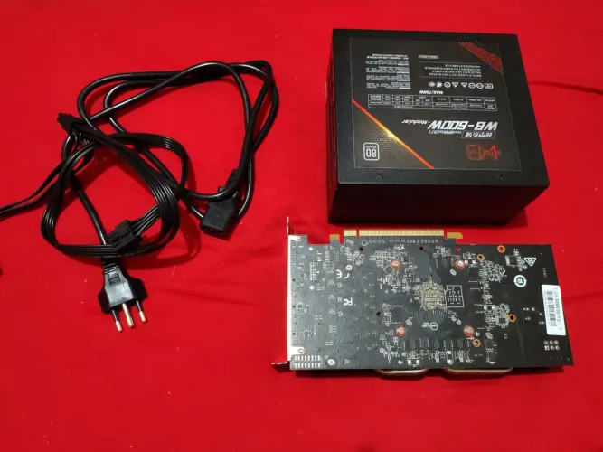 Placa de vídeo AMD RX580 8g + fonte 600w