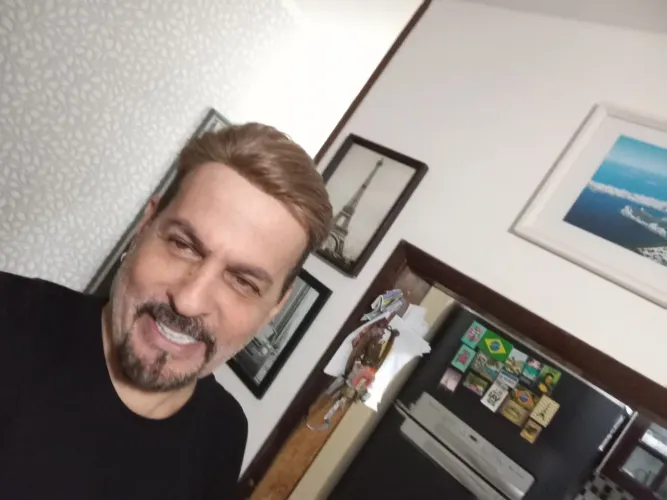 Prótese capilar micro pele nova ...no seu tamanho .loiro cobre ..muito estilo
