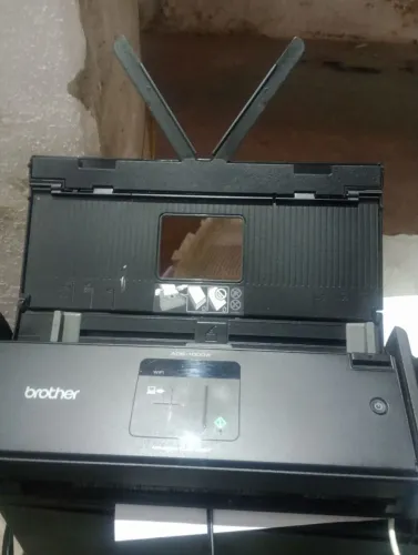Scanner Wi fi Duplex colorido Compacto Brother Ads-1000w