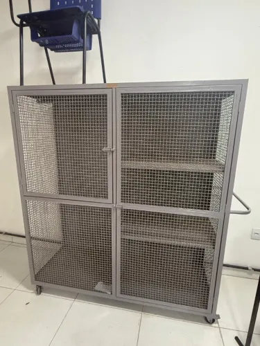 Carrinho gaiola plataforma : Varias utilidades 1.500,00
