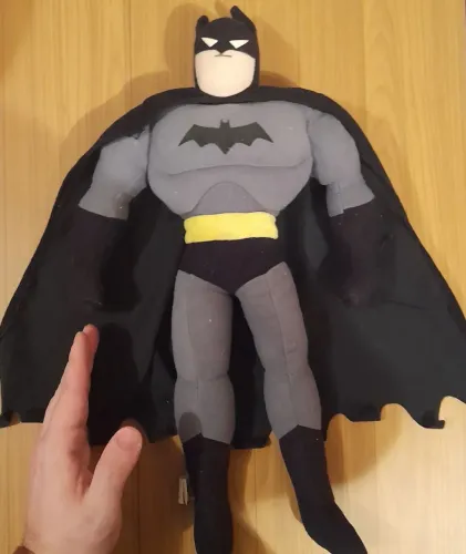 Pelúcia do Batman Clássico (~35cm) | Toy Works SA, TX | Justice League