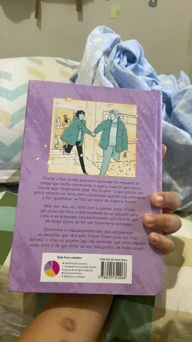 Livro heartstopper edição 3 e 4, 30R$ cada 