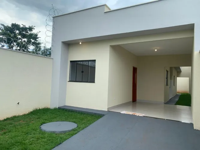 CASA 2 Quartos (1 Suíte) GARAVELO SUL 2 HIDROLANDIA GO