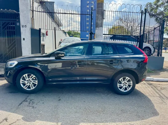 Volvo XC 60 T-5 Kinetic 2.0 245cv FWD 5P 2016