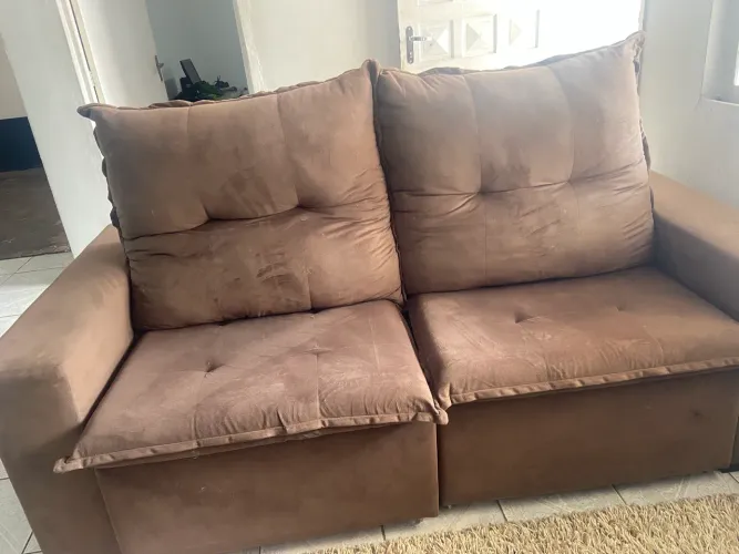 Vendo sofá retrátil e vendo play 2