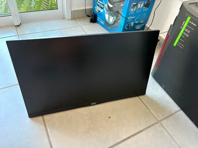 Monitor Gamer AOC Hero 23,8 IPS 144Hz + Braço Regulável