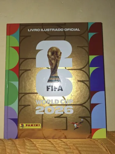Albúm da copa 2026 Dourado - 80R$ apenas 6 figurinhas coladas