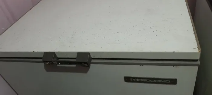 Freezer horizontal funcionando perfeitamente