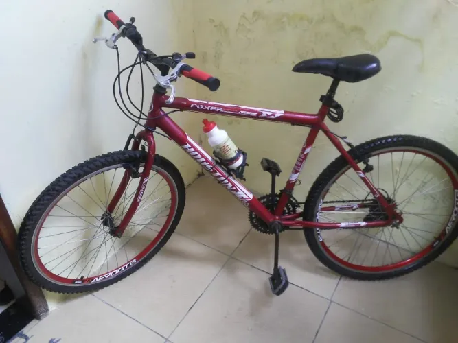 Bicicleta Aro 26 Houston Foxer Hammer em Aço Carbono 21 Marchas Quadro 19" - Vermelha